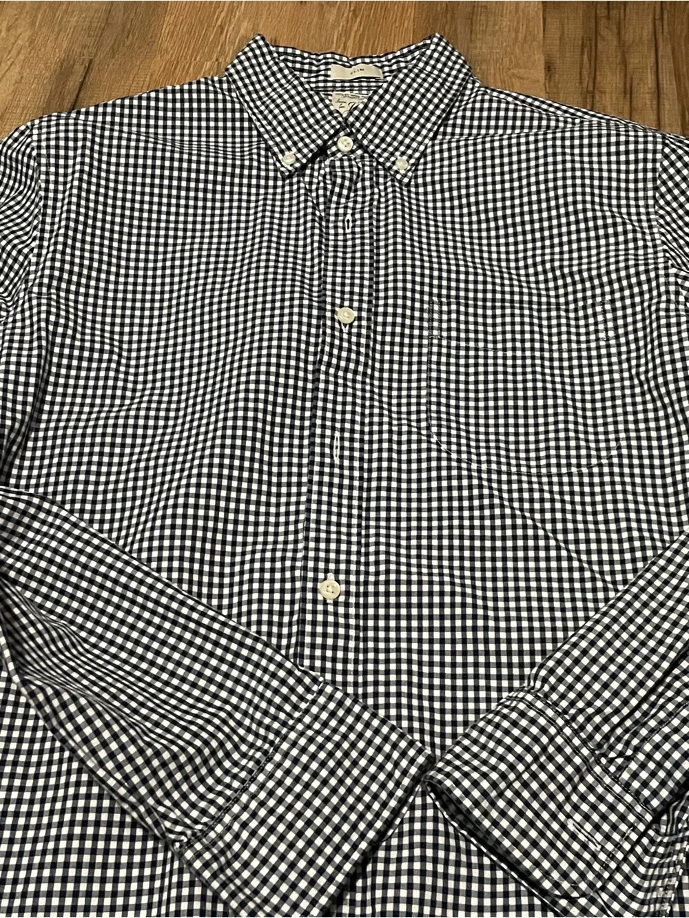 J.Crew Secret Wash Men’s Slim Organic Cotton Button Down, size M